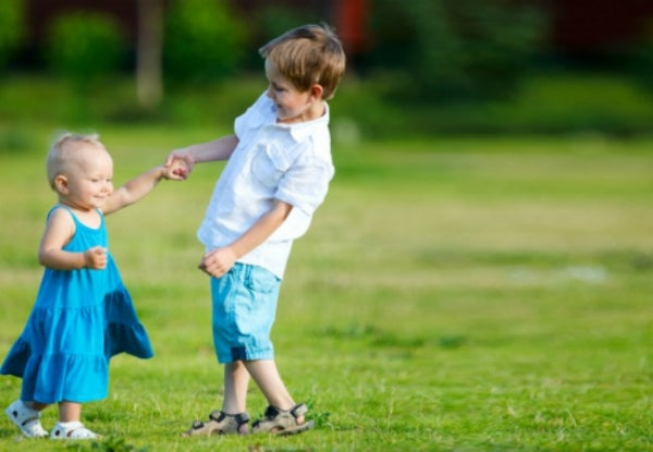 How to Foster Healthy Sibling Relationships
