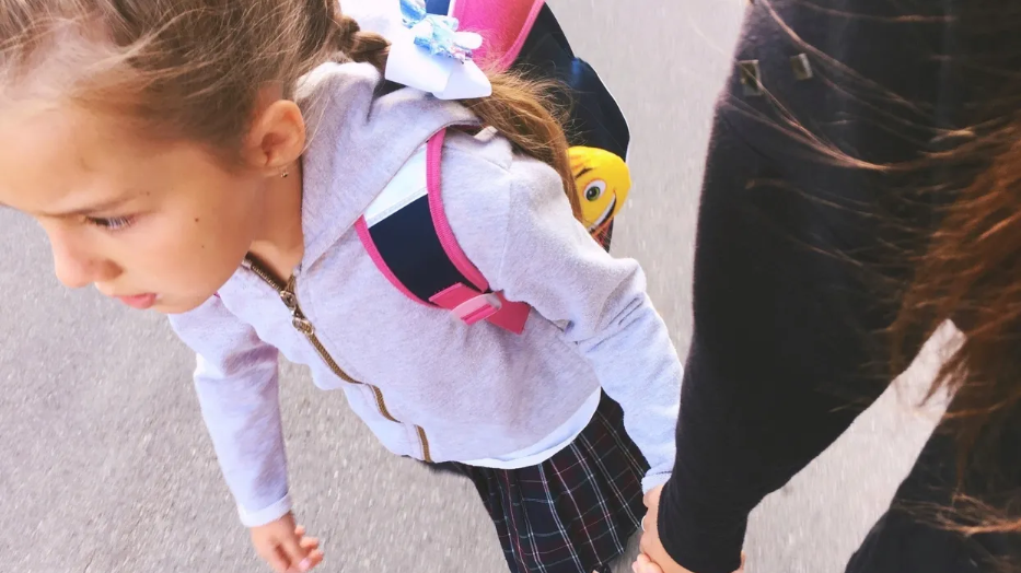 After-school restraint collapse is real—this is why your child gets angry with you