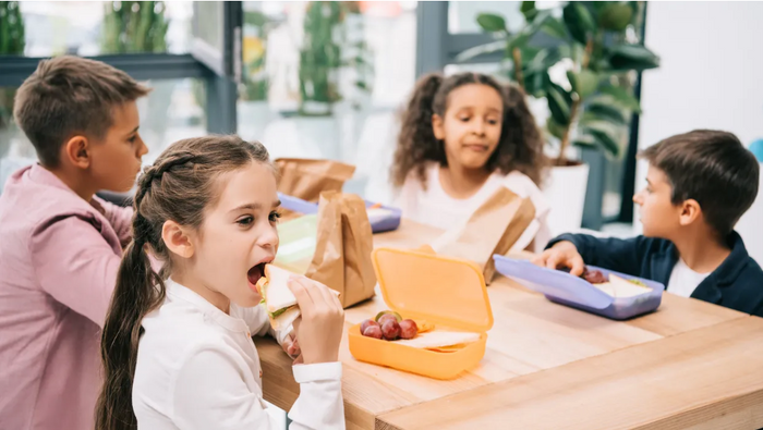 13 real mamas share their must-have back to school lunches + snacks